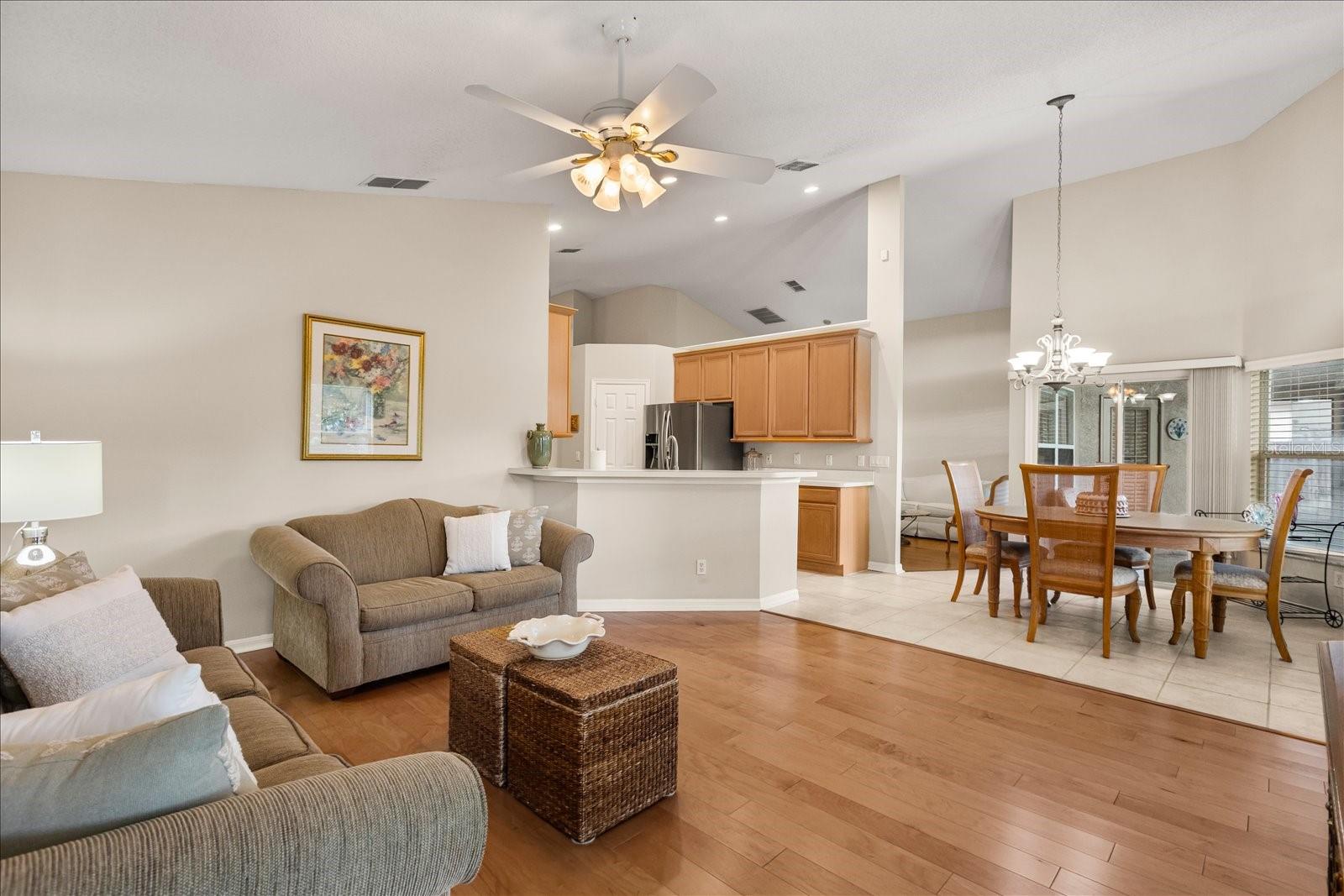 WEKIVA CLUB - Residential