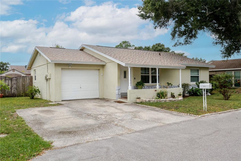 Photo of 10118 Hunters Point Court, Tampa, FL 33615 (MLS # TB8437509)