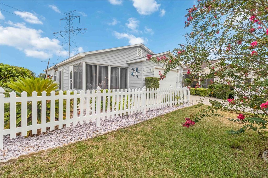 Photo of 1639 Campos Drive, The Villages, FL 32162 (MLS # O6333604)