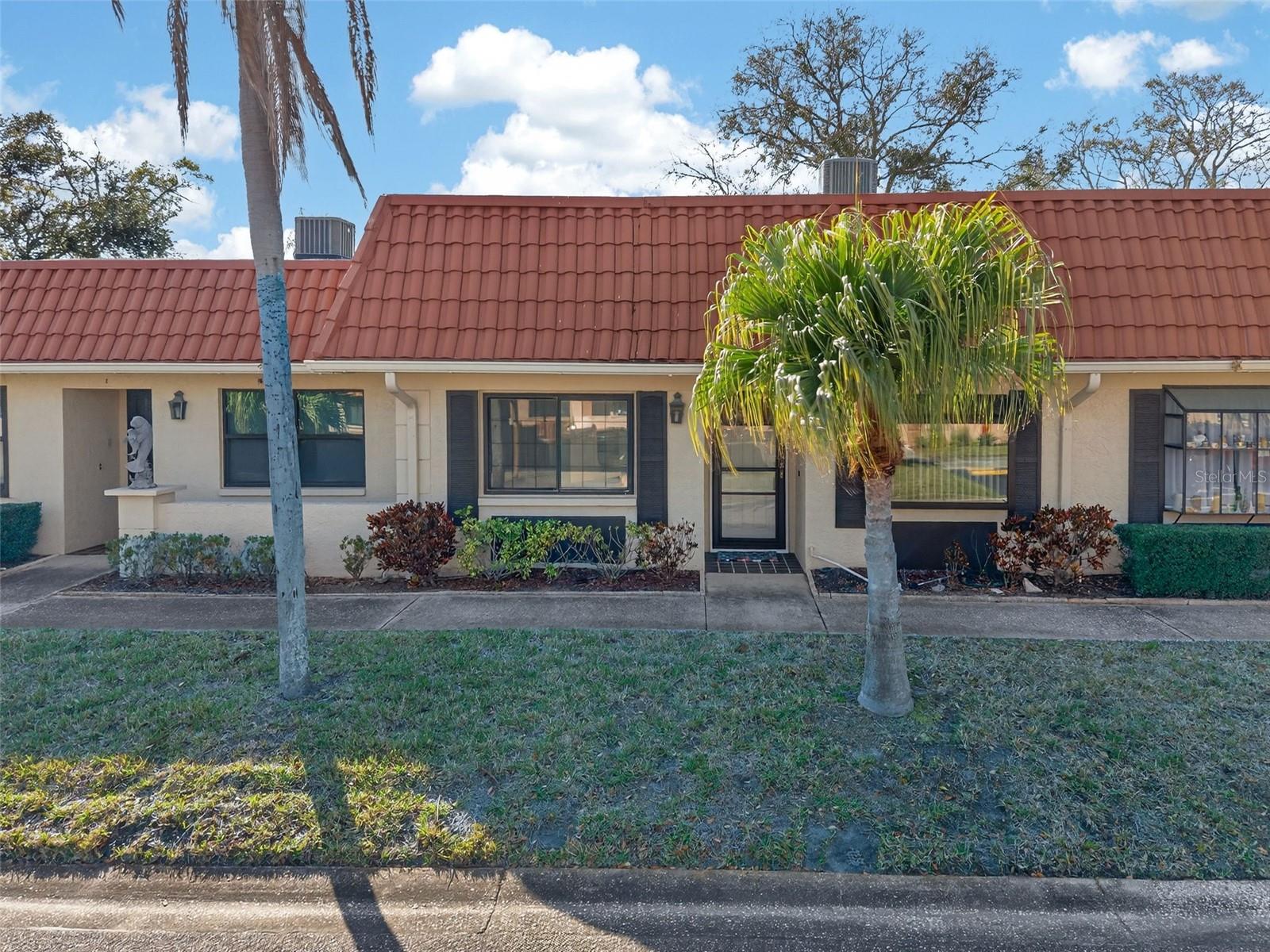 19029 US HIGHWAY 19 N 18F