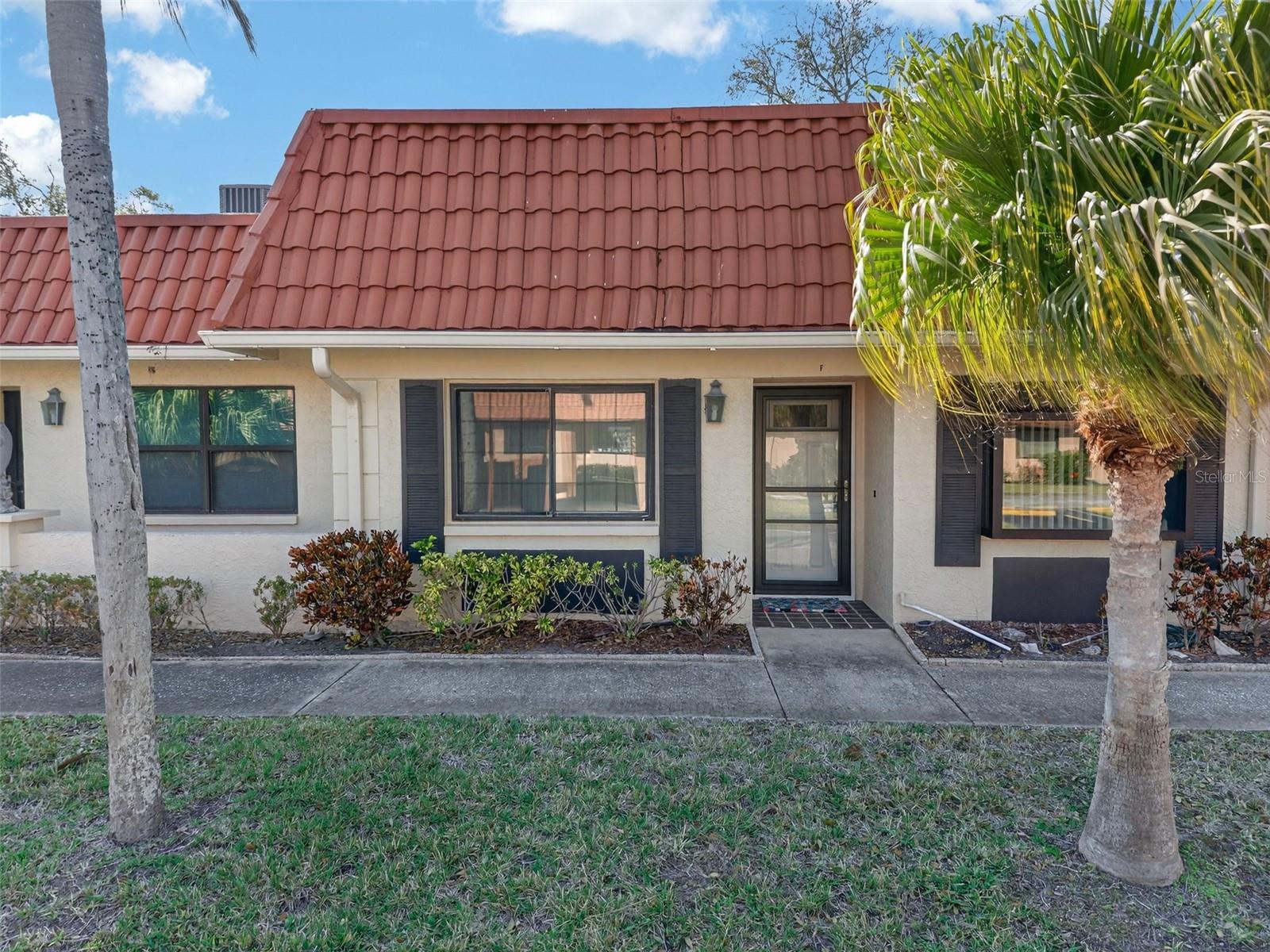 19029 US HIGHWAY 19 N 18F