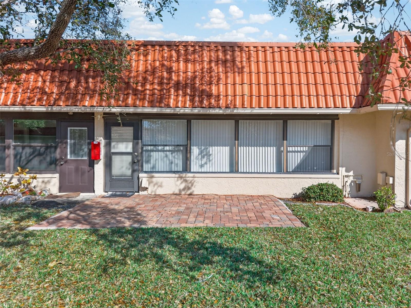 IMPERIAL COVE 11 - Residential