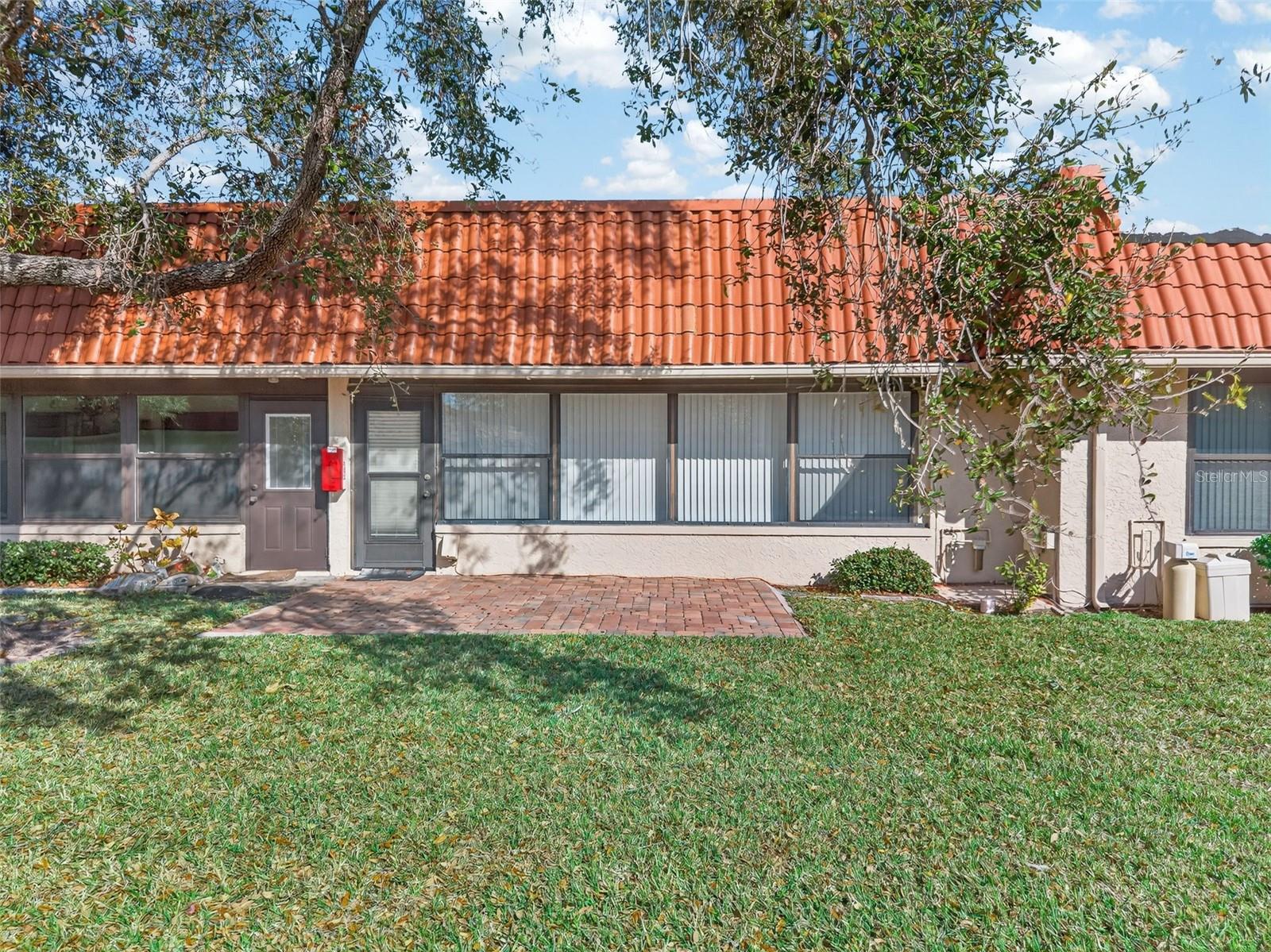 IMPERIAL COVE 11 - Residential