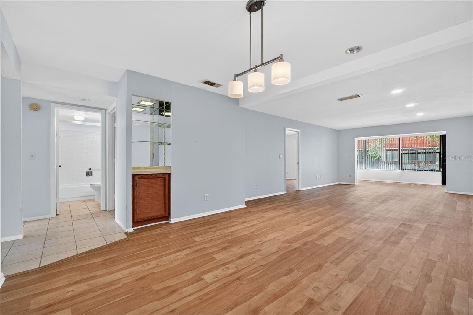 IMPERIAL COVE 11 - Residential