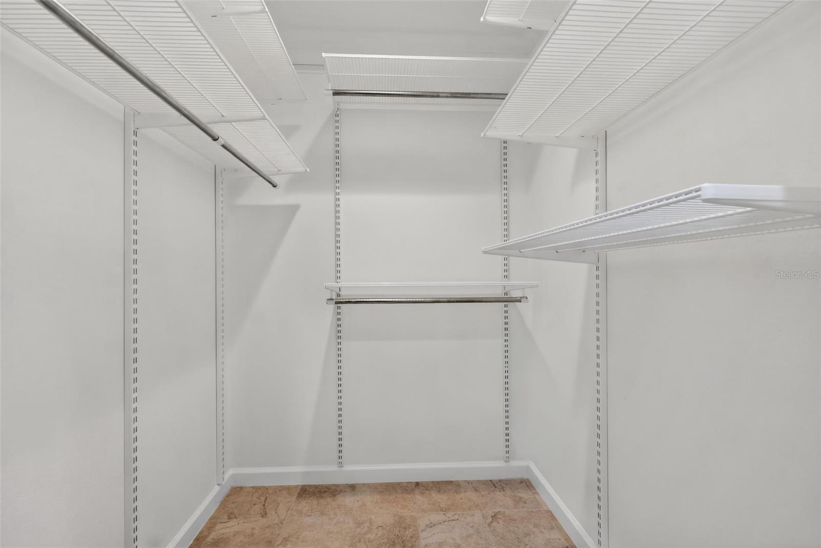 IMPERIAL COVE 11 - Residential