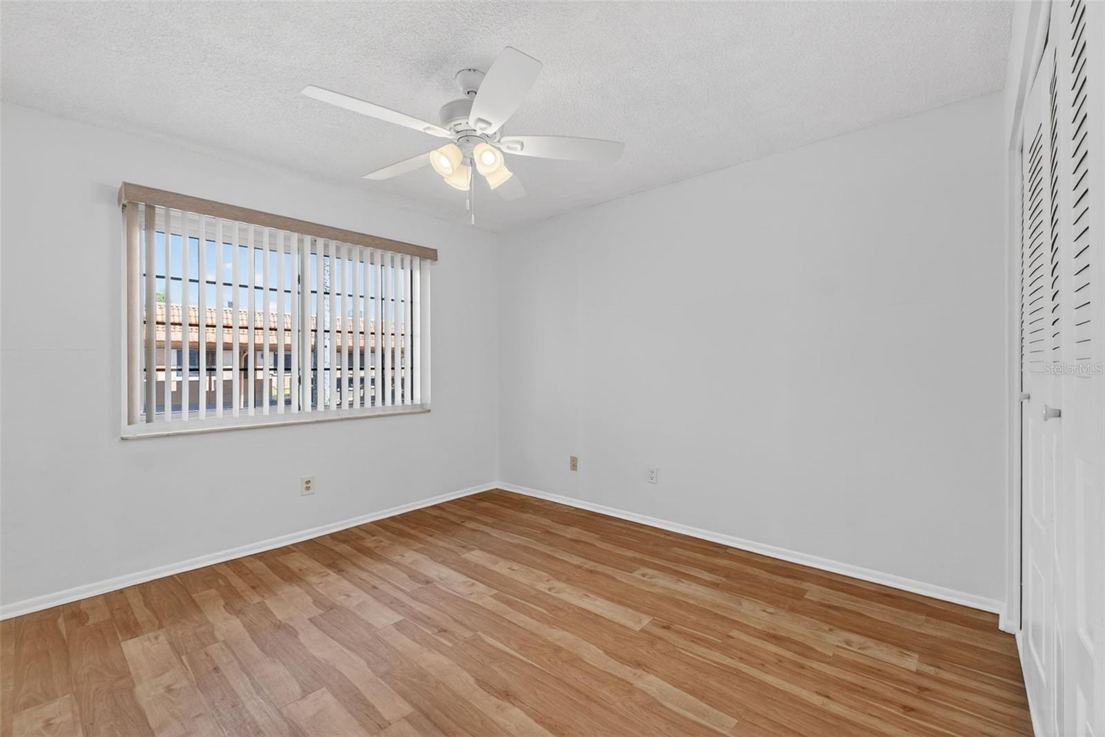 IMPERIAL COVE 11 - Residential