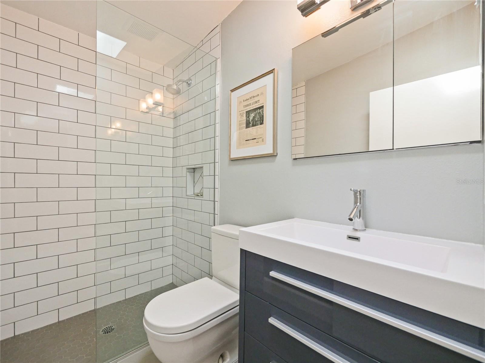 LAKE FOREST PARK - Residential