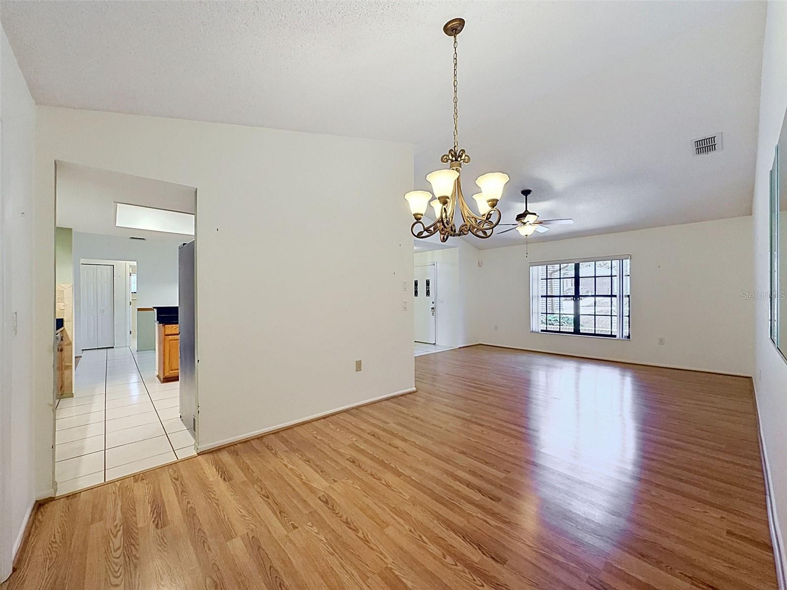 FOREST OAKS UNIT 1 LOT 138 - Residential