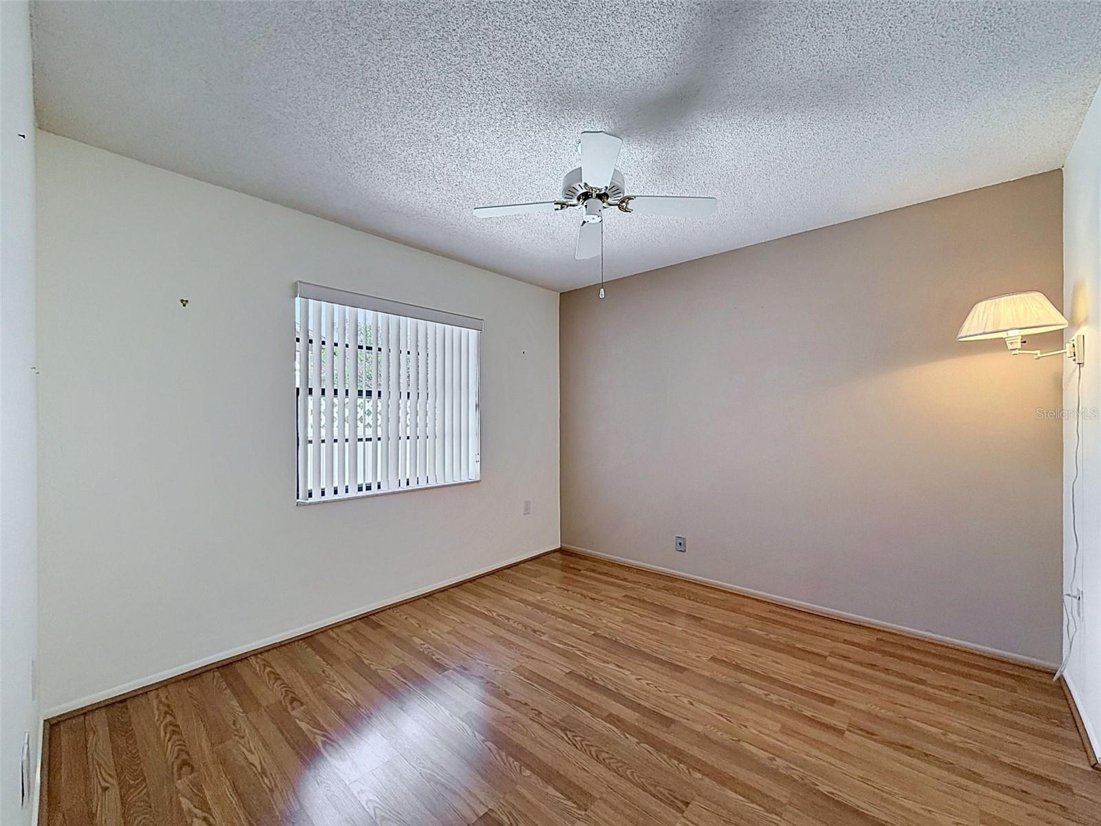 FOREST OAKS UNIT 1 LOT 138 - Residential