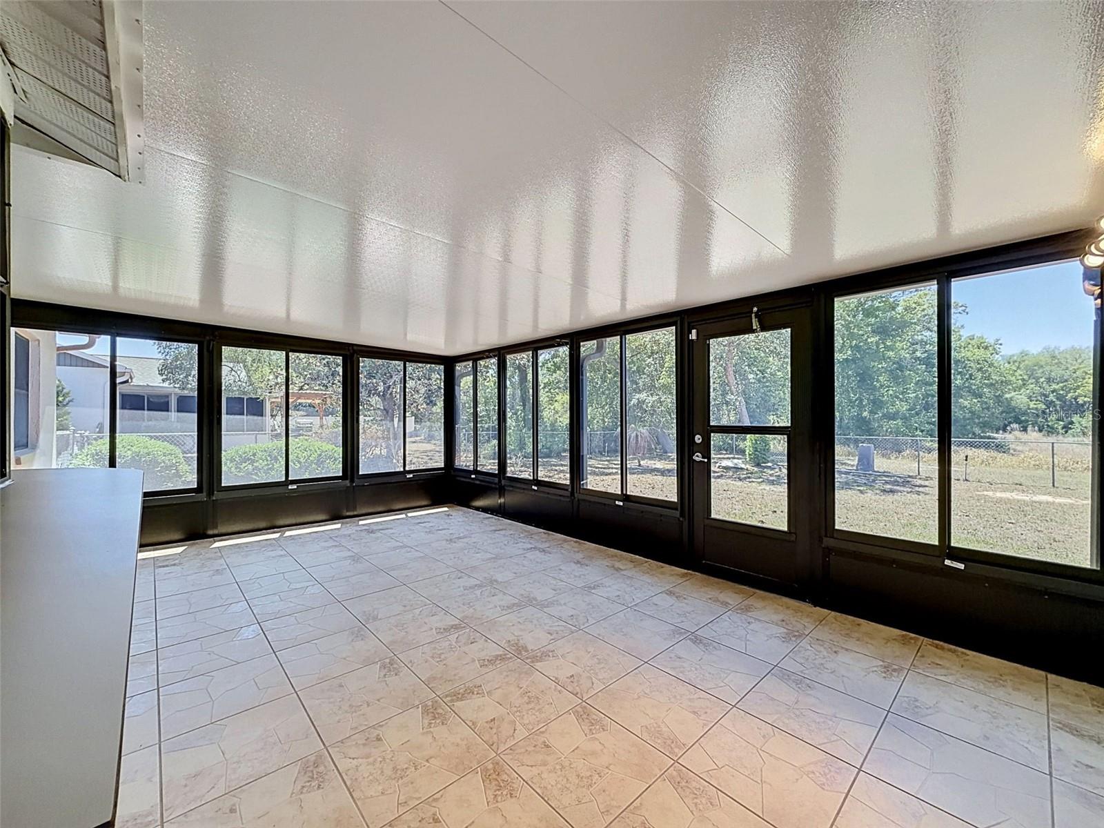 FOREST OAKS UNIT 1 LOT 138 - Residential