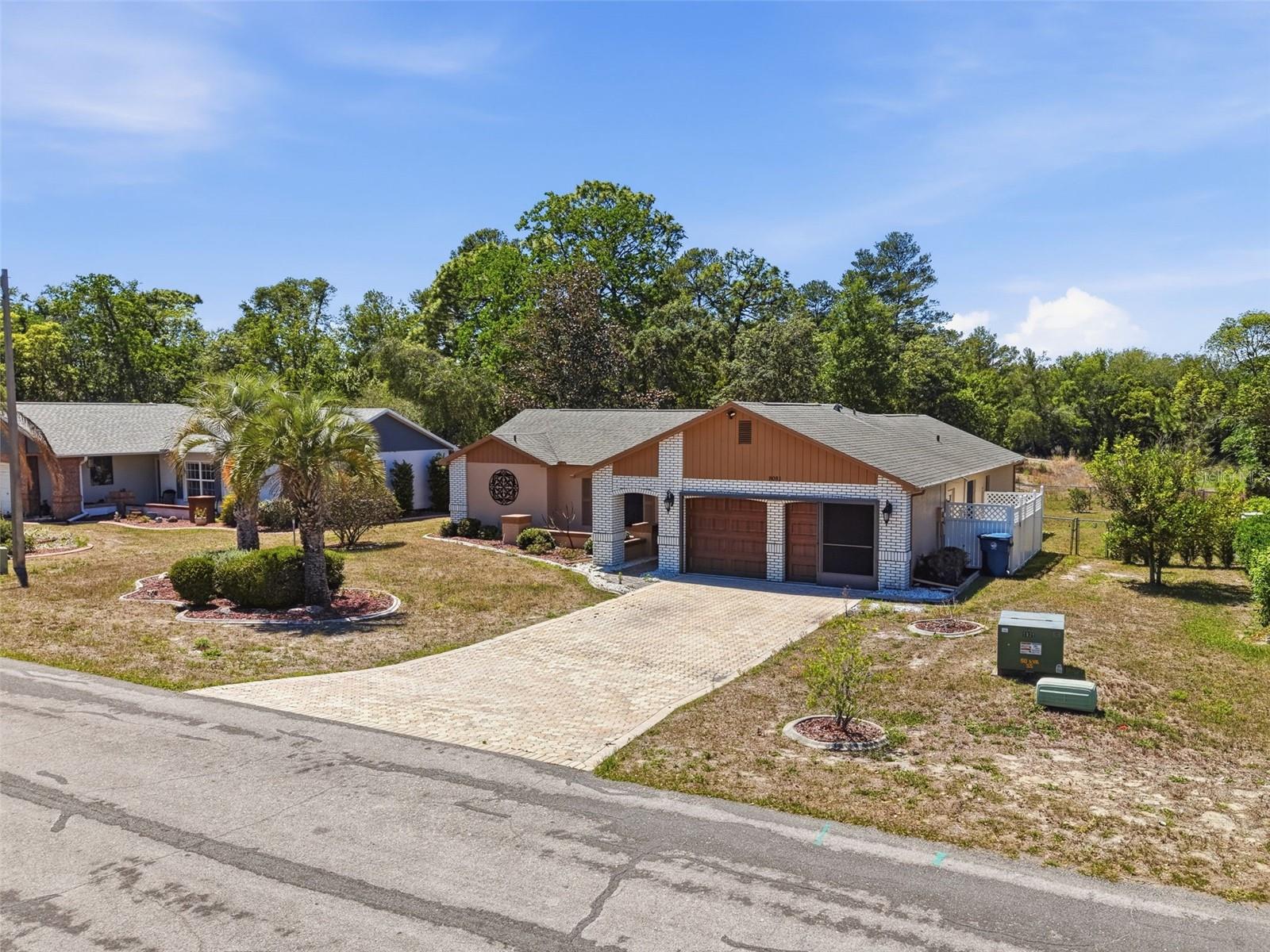 FOREST OAKS UNIT 1 LOT 138 - Residential