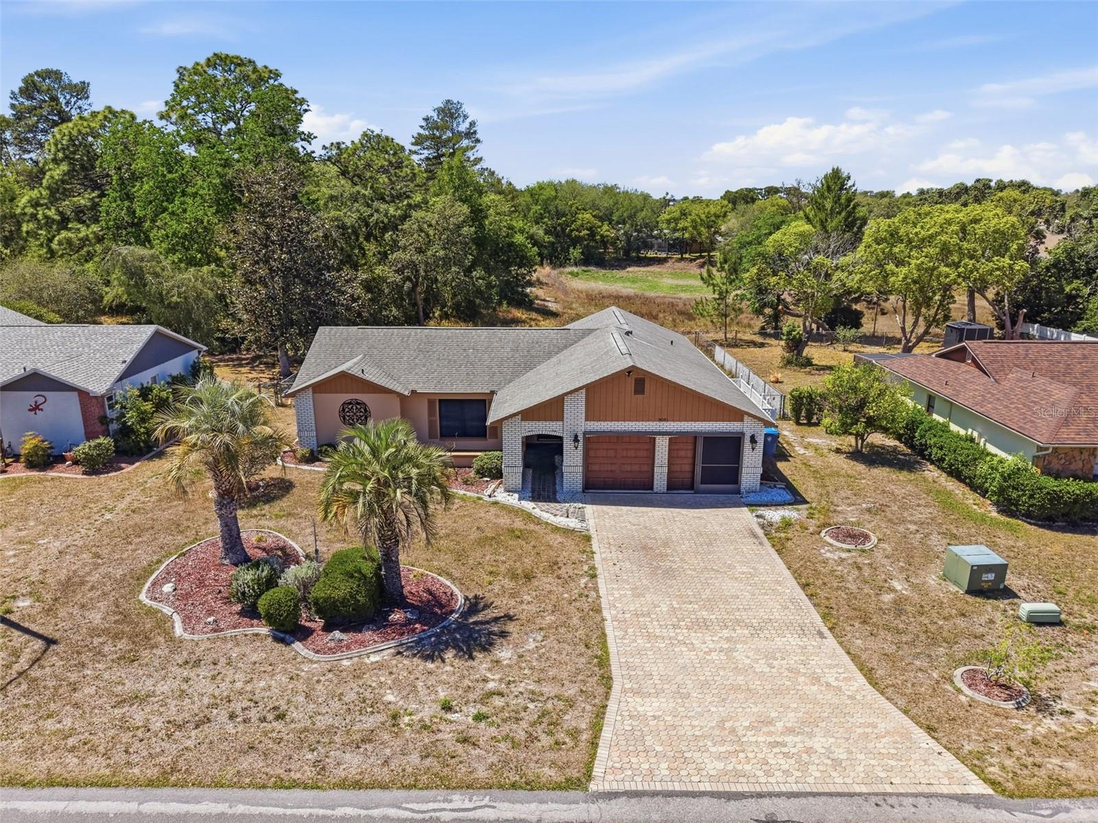 FOREST OAKS UNIT 1 LOT 138 - Residential