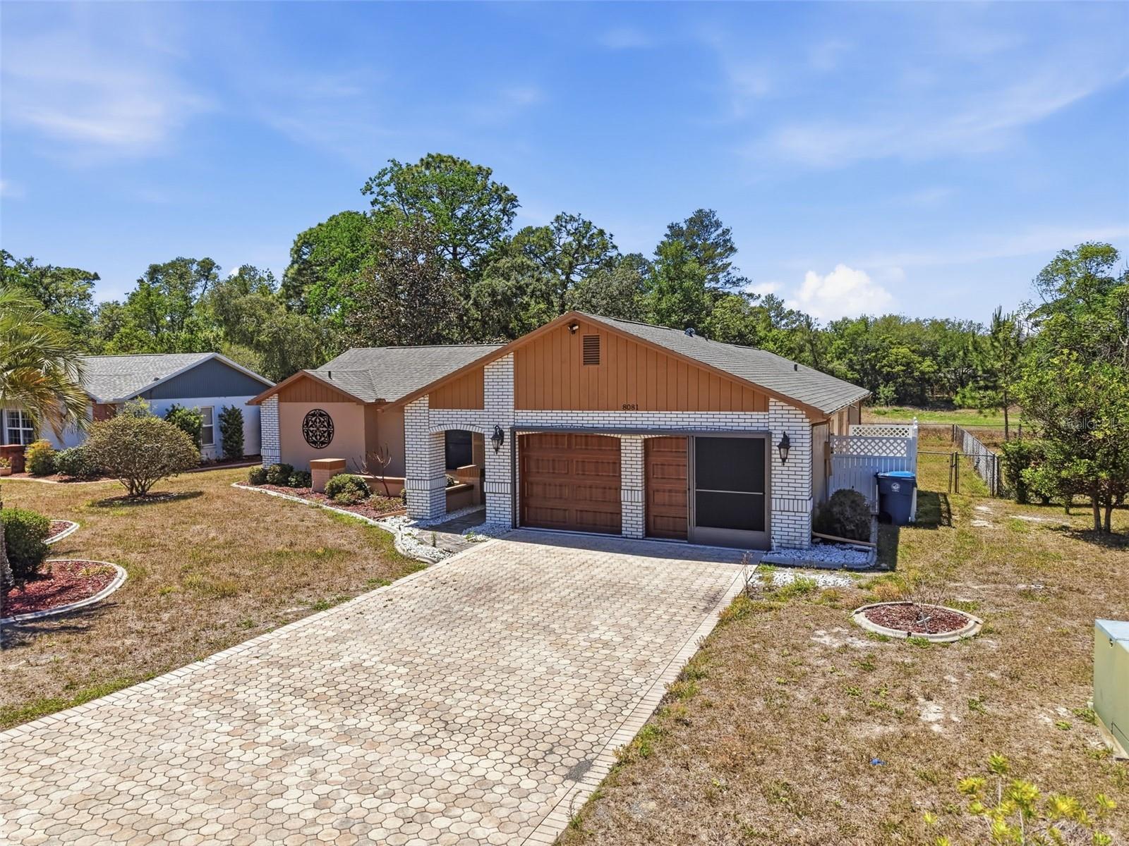 FOREST OAKS UNIT 1 LOT 138 - Residential