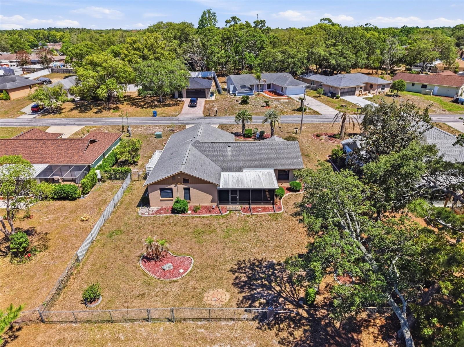 FOREST OAKS UNIT 1 LOT 138 - Residential