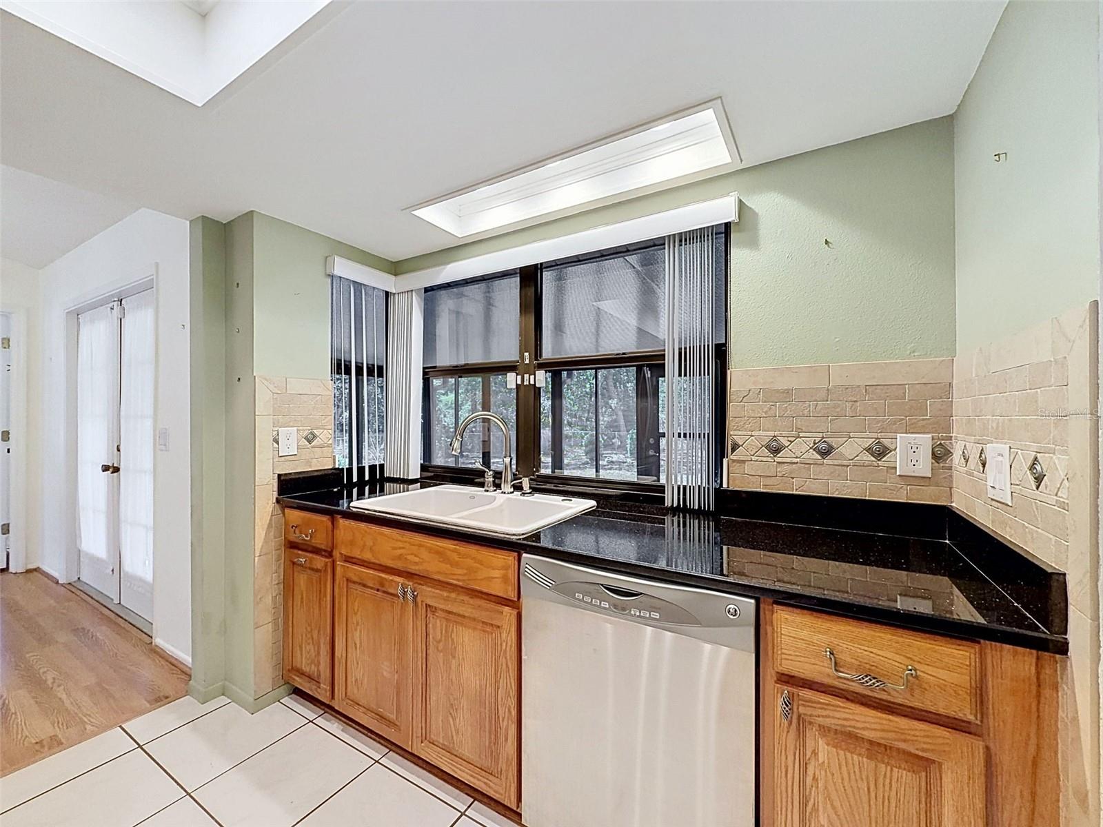 FOREST OAKS UNIT 1 LOT 138 - Residential