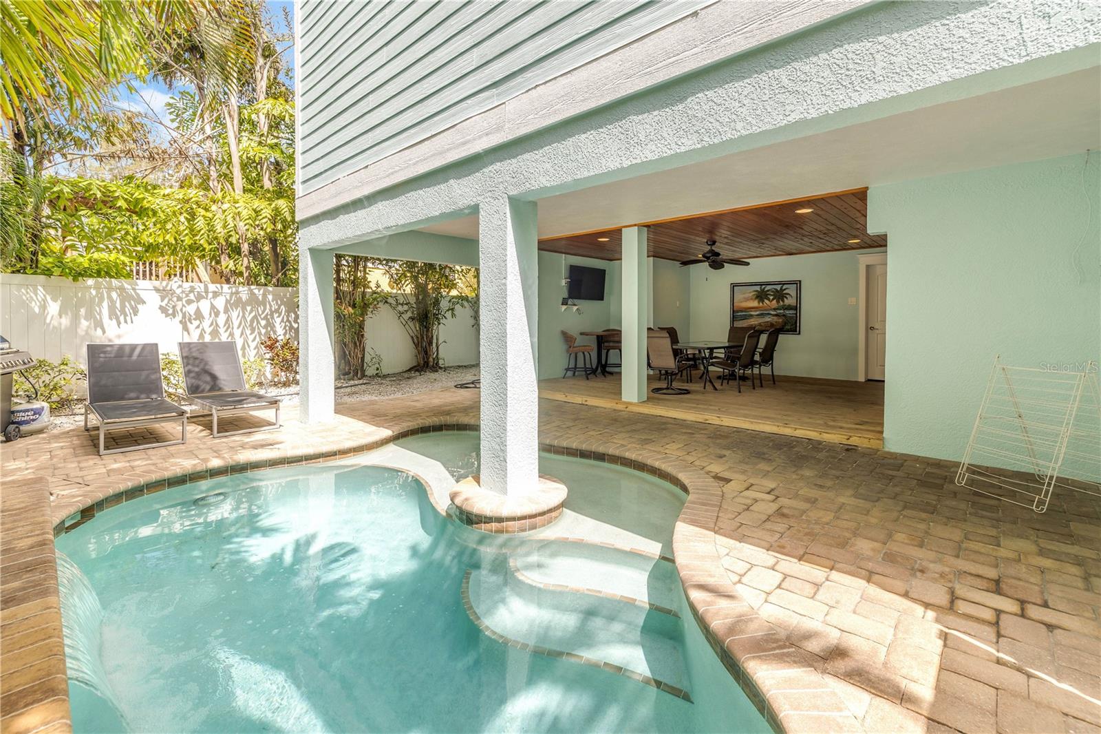 CASA PLAYA AT BRADENTON BEACH - Residential