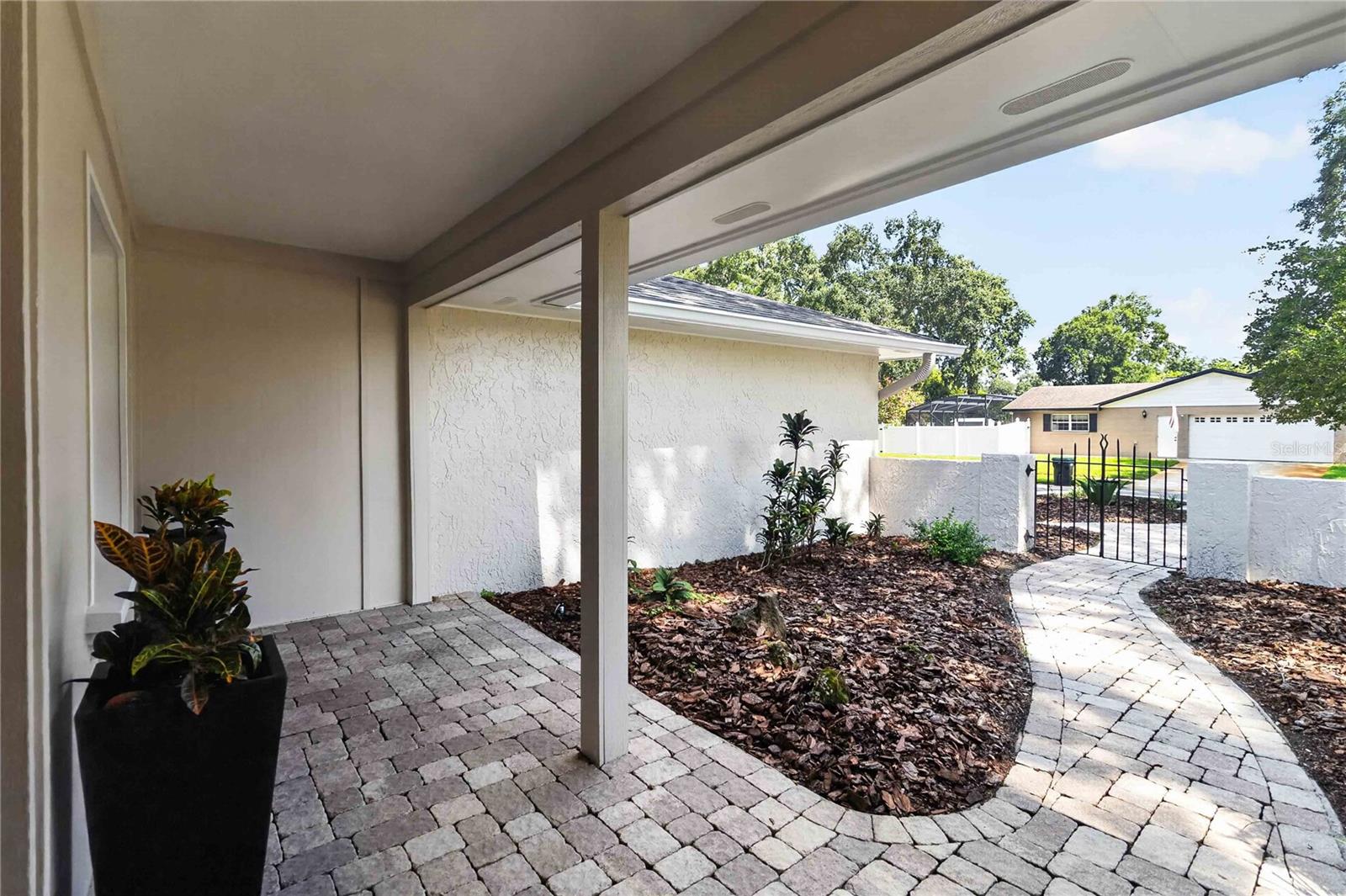 4195 FALLWOOD CIRCLE