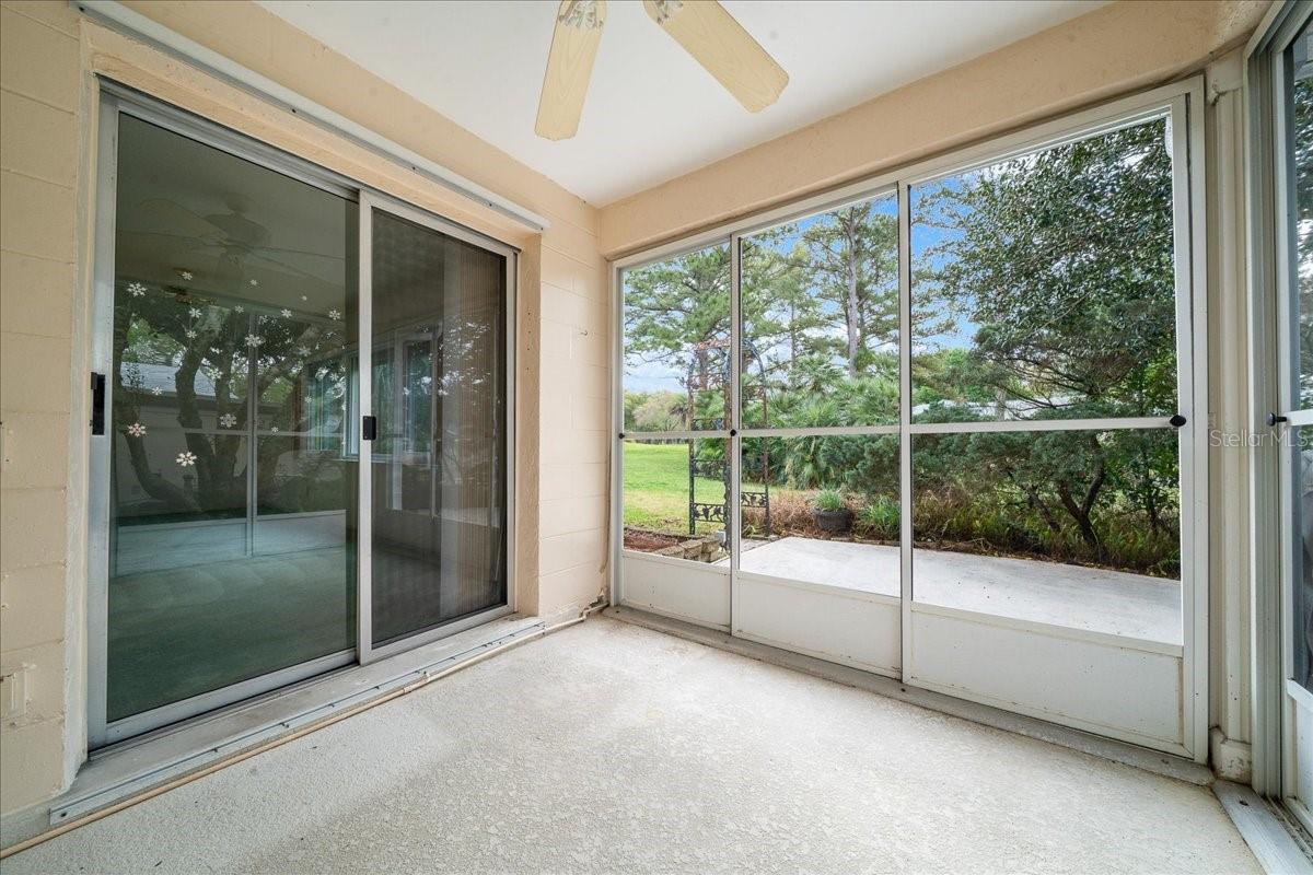 ON TOP OF THE WORLD - Residential