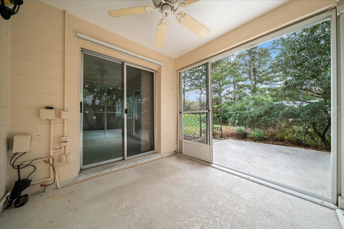 ON TOP OF THE WORLD - Residential