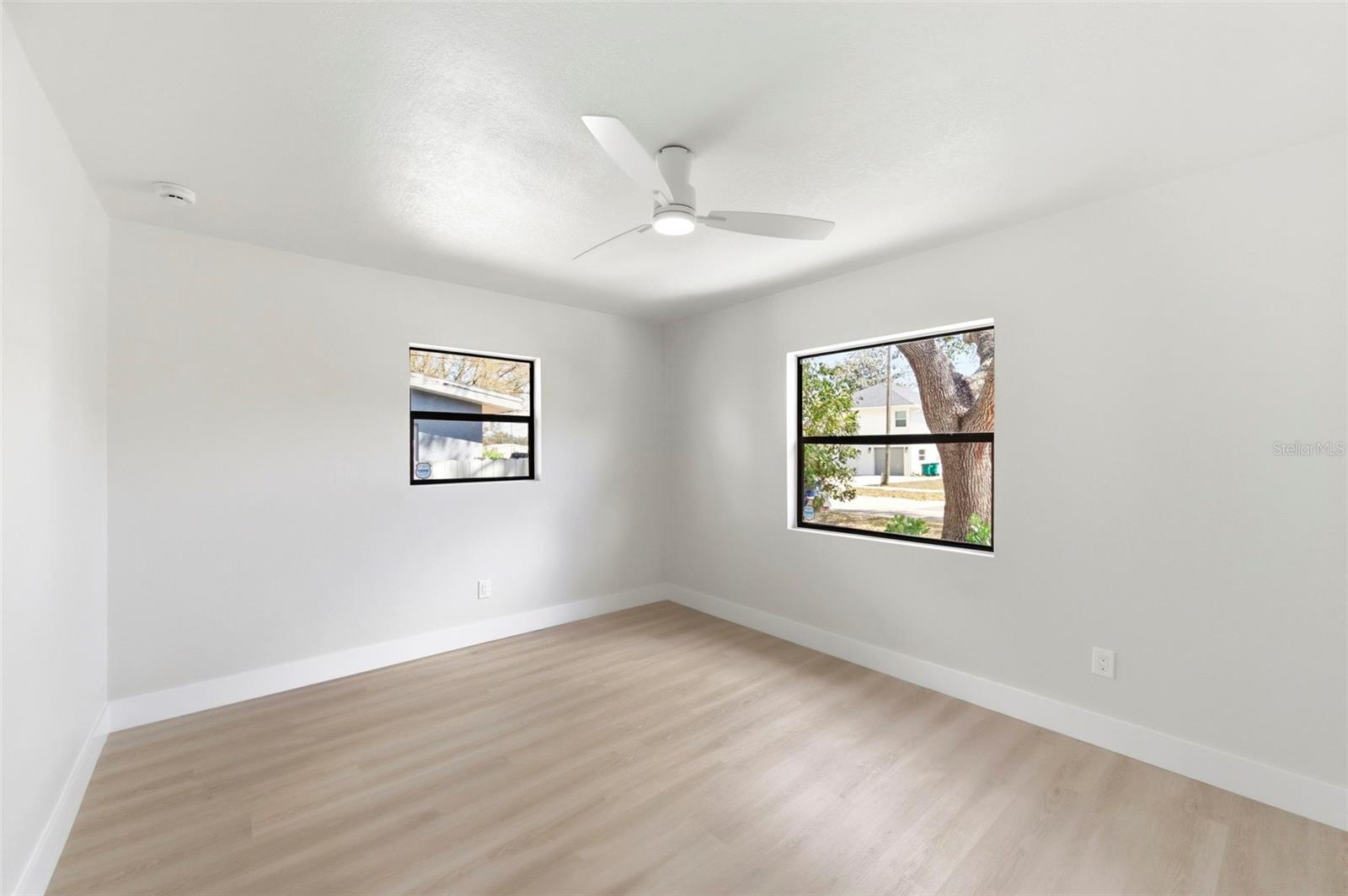 NORTH RIDGE PARK - Residential