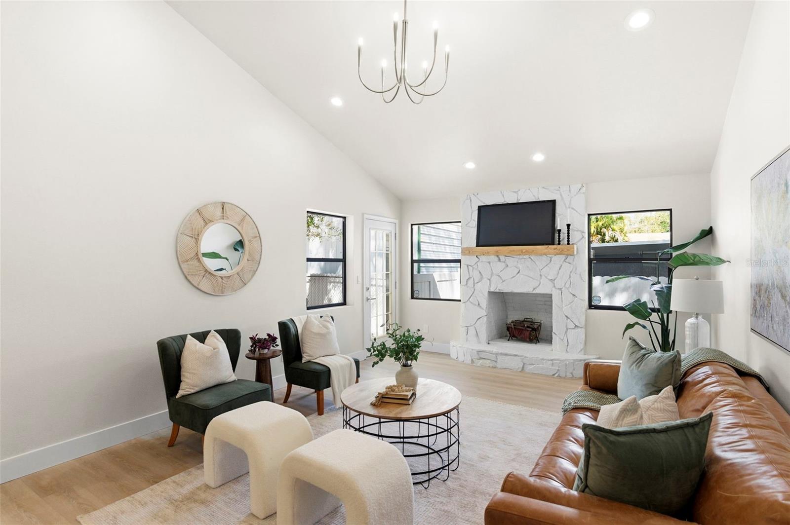 NORTH RIDGE PARK - Residential