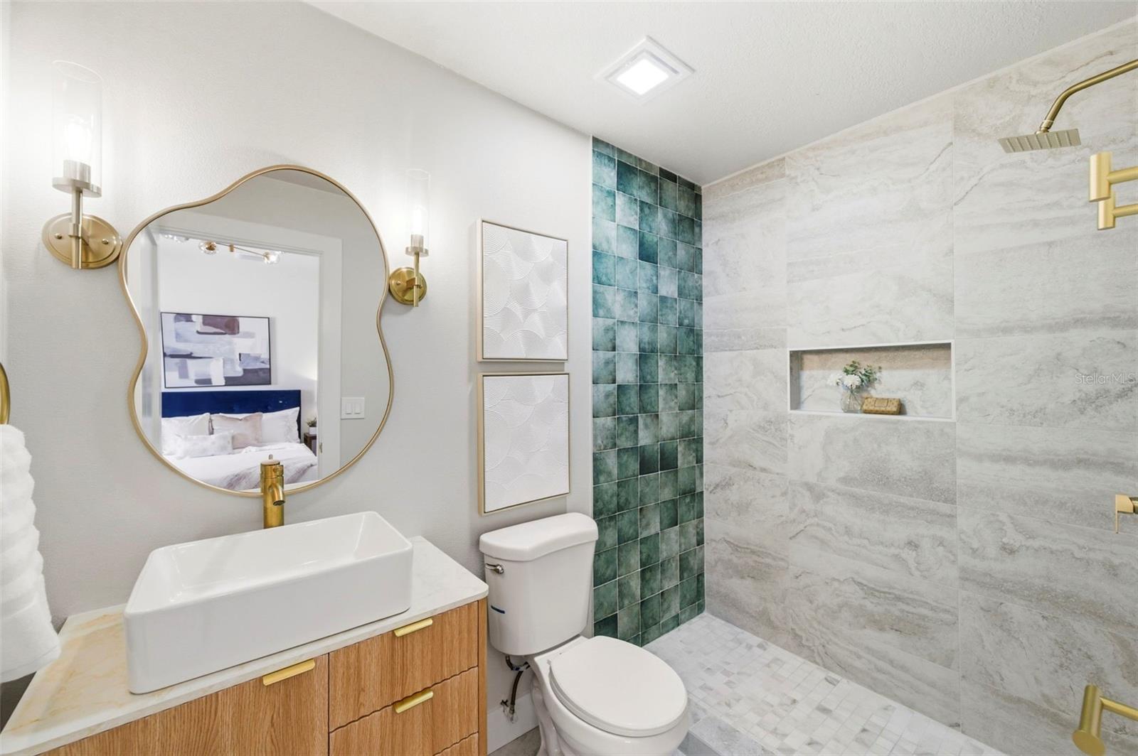 NORTH RIDGE PARK - Residential