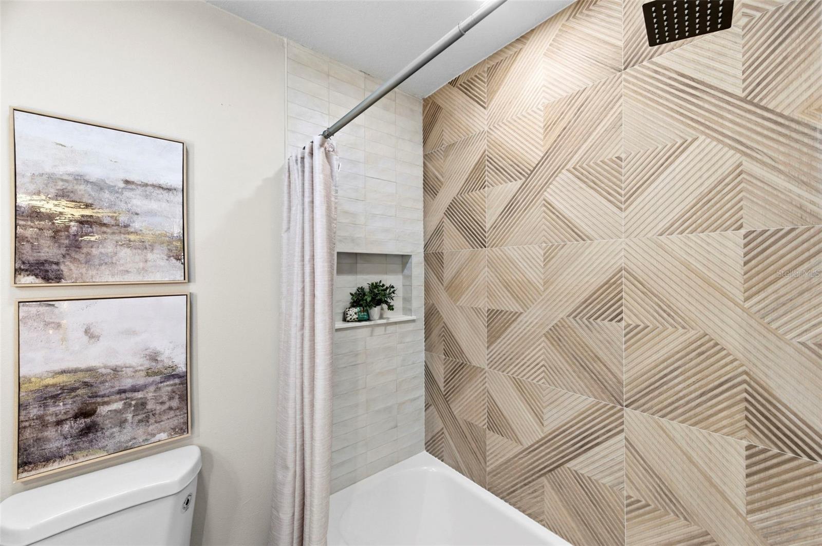 NORTH RIDGE PARK - Residential