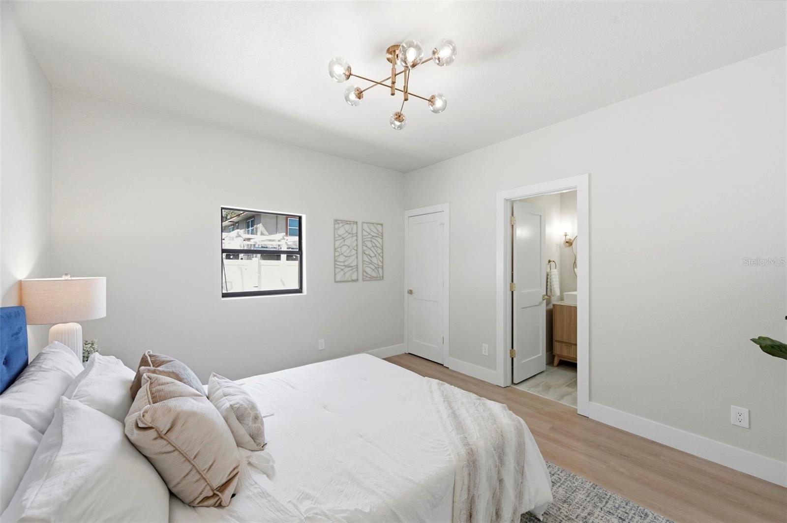 NORTH RIDGE PARK - Residential