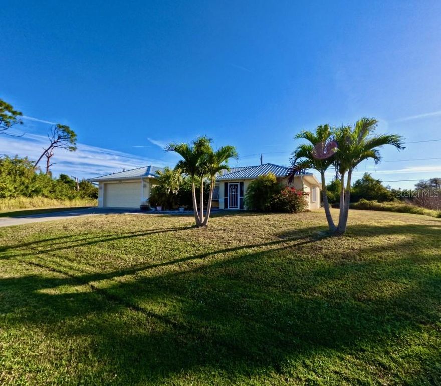 Garden lovers! Private, peaceful, and close to the beach
Enjoy an established vegetable garden with an automatic irrigation system, supported by well water used exclusively for irrigation . Ample land to expand your garden, plenty of room for an RV or boat, and a large lanai with a newly installed screen. This meticulously maintained home features fresh interior paint, new well pump, new water pressure tank, and new luxury vinyl flooring throughout .  Truly move-in ready 
Set in a quiet, private setting, the home backs to forested land, providing total privacy . Very nice and friendly neighbors. 
No HOA. No flood zone.
Located just 10 minutes from the beach.
New furniture is included at the asking price (negotiable if not needed)