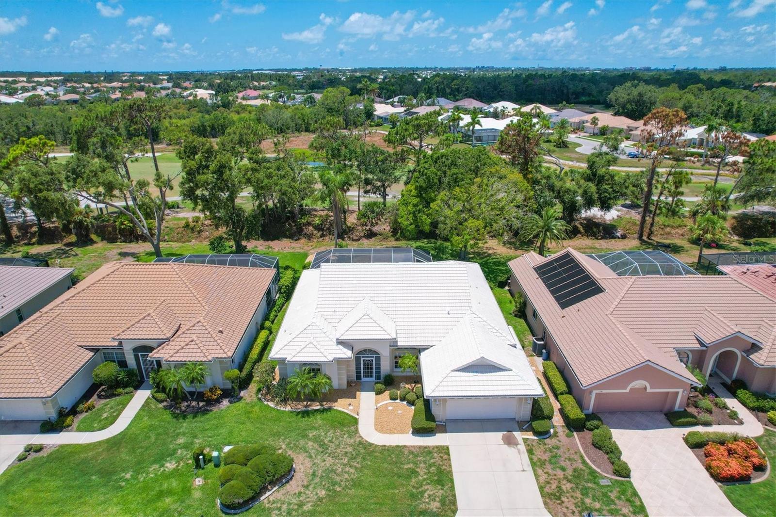 1136 HIGHLAND GREENS DRIVE