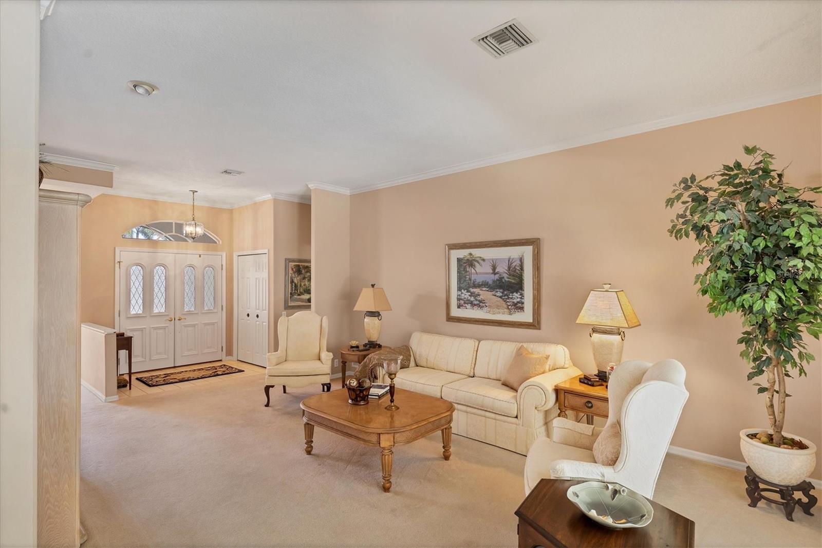 PELICAN POINTE GOLF & COUNTRY CLUB - Residential