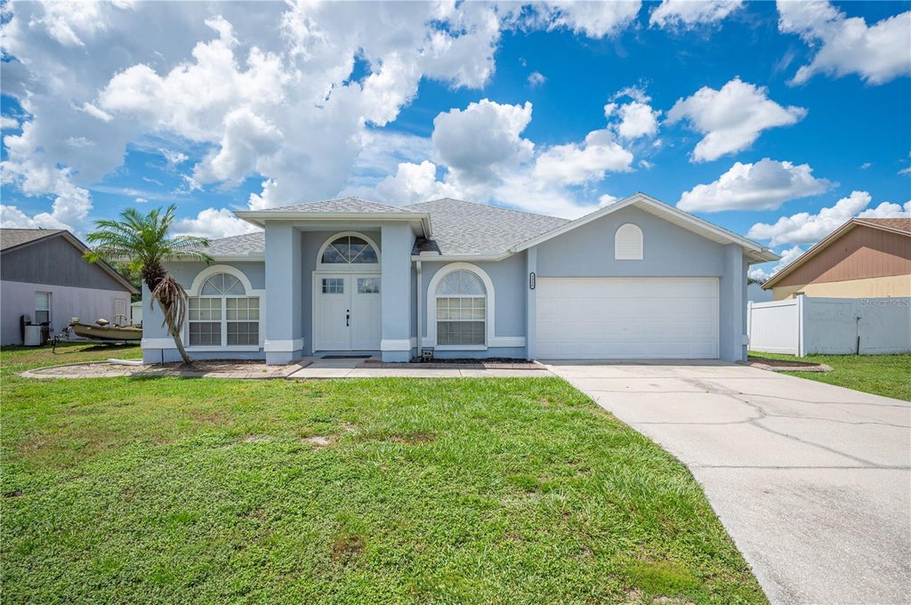 Photo of 3326 Merlot Drive, Lakeland, FL 33811 (MLS # L4964737)