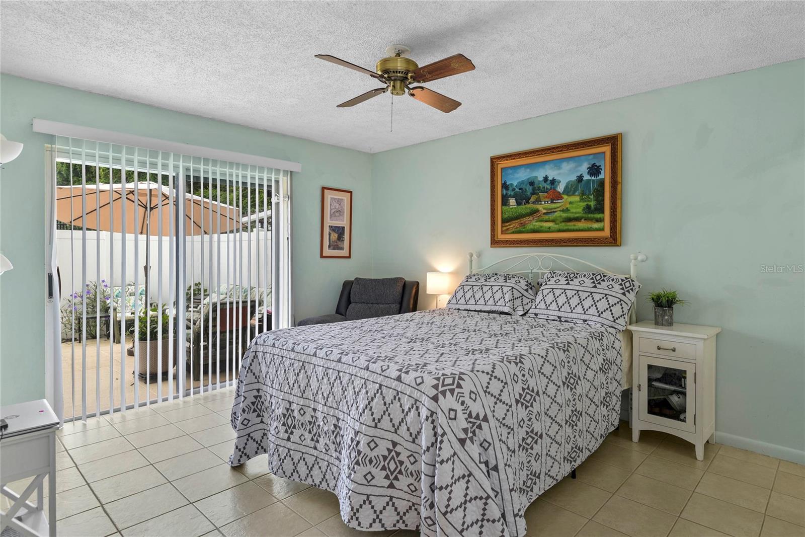 PARK LAKE VILLAS CONDO - Residential