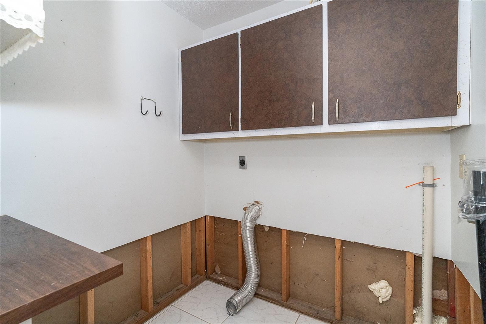 CHARLOTTE PARK - Residential