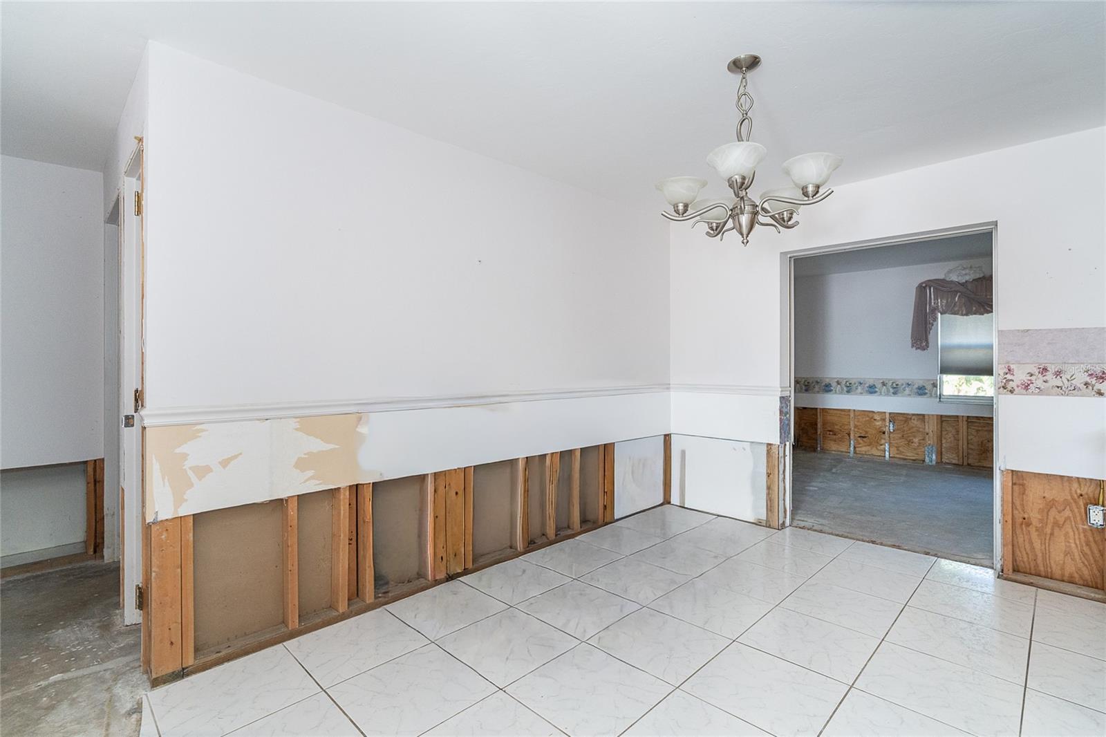 CHARLOTTE PARK - Residential