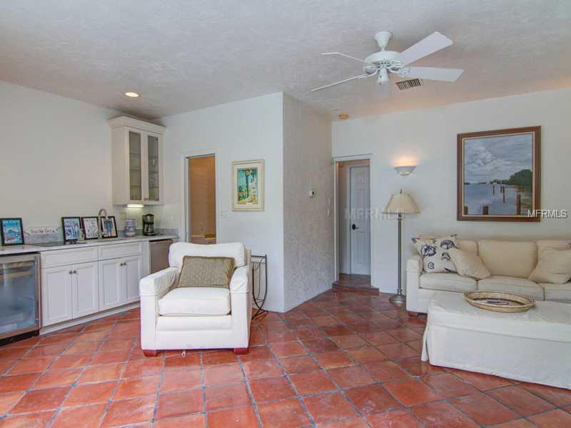 CASEY KEY - Residential