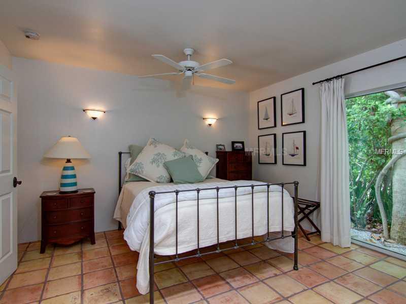 CASEY KEY - Residential