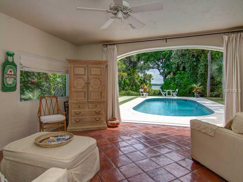 CASEY KEY - Residential