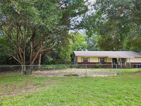 Tiny photo for 6411 NE 22nd Court, Ocala, FL 34479 (MLS # OM731257)