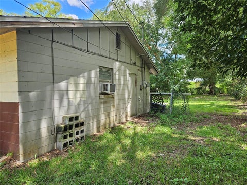 Tiny photo for 6411 NE 22nd Court, Ocala, FL 34479 (MLS # OM731257)
