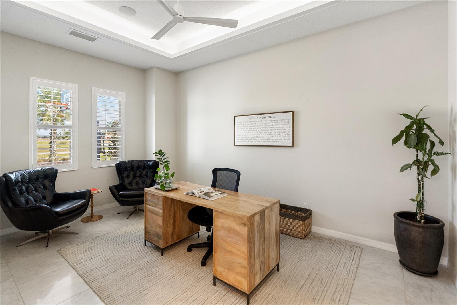 HAMPTON LAKES - Residential