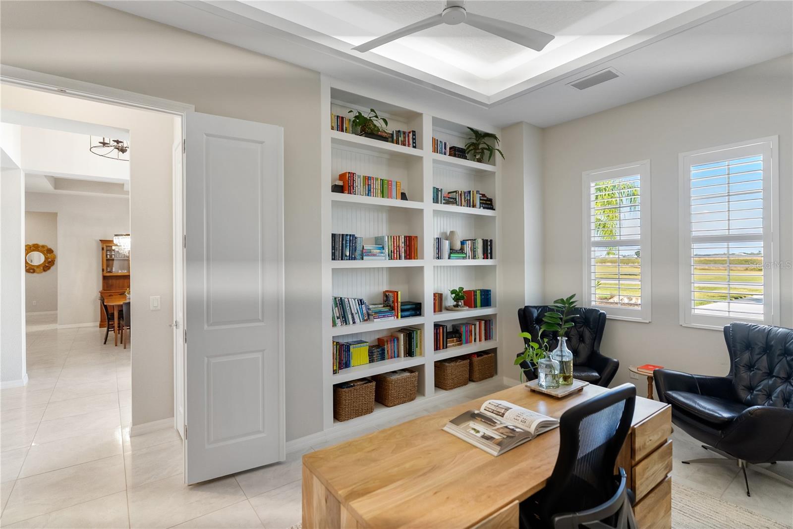 HAMPTON LAKES - Residential