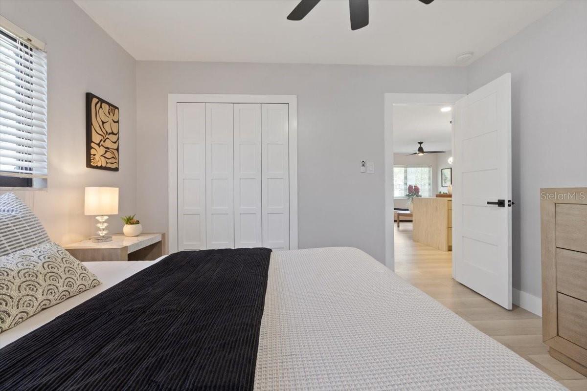 LINCOLN TERRACE - Residential