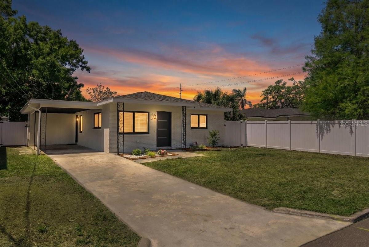 LINCOLN TERRACE - Residential