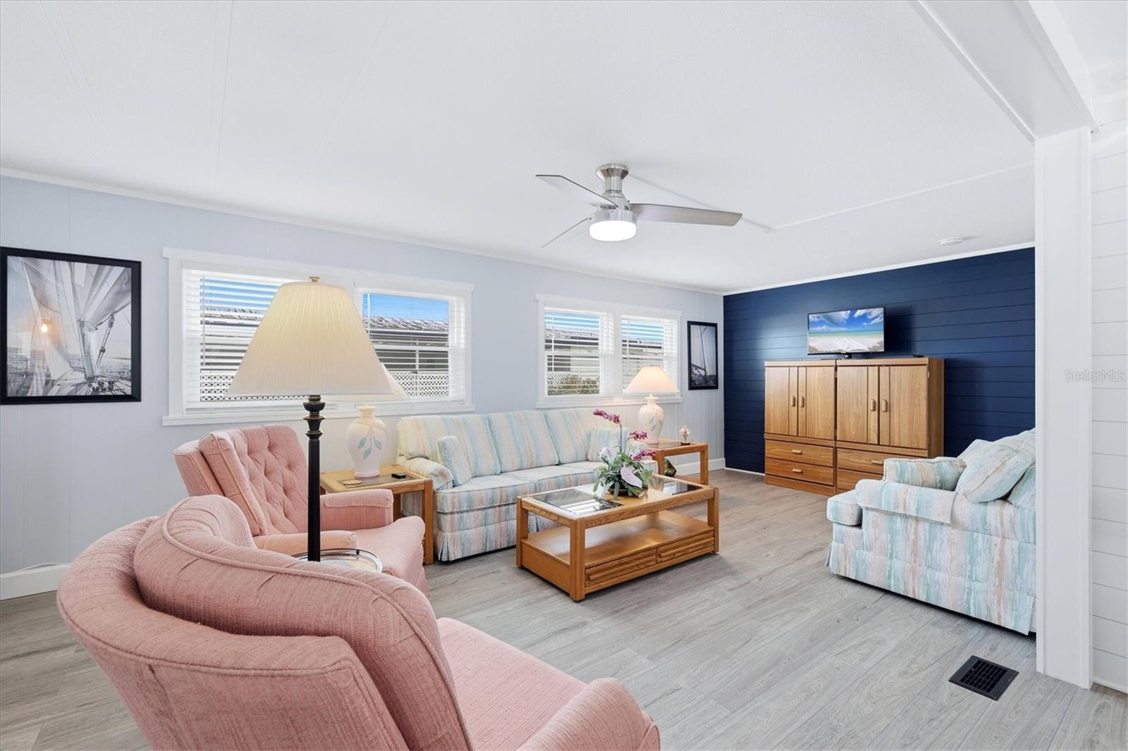 TIDEVUE ESTATES FIRST ADD - Residential