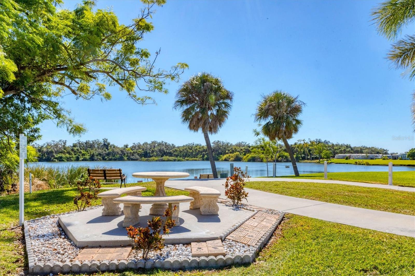 TIDEVUE ESTATES FIRST ADD - Residential