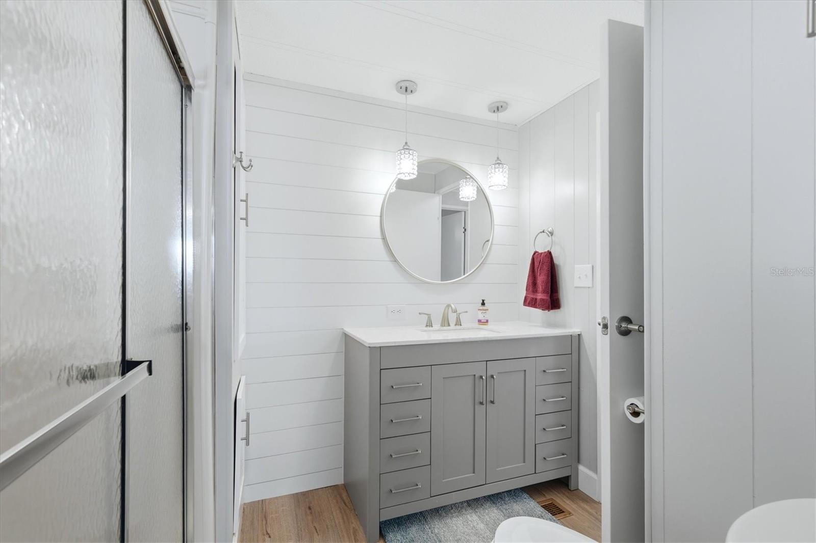 TIDEVUE ESTATES FIRST ADD - Residential