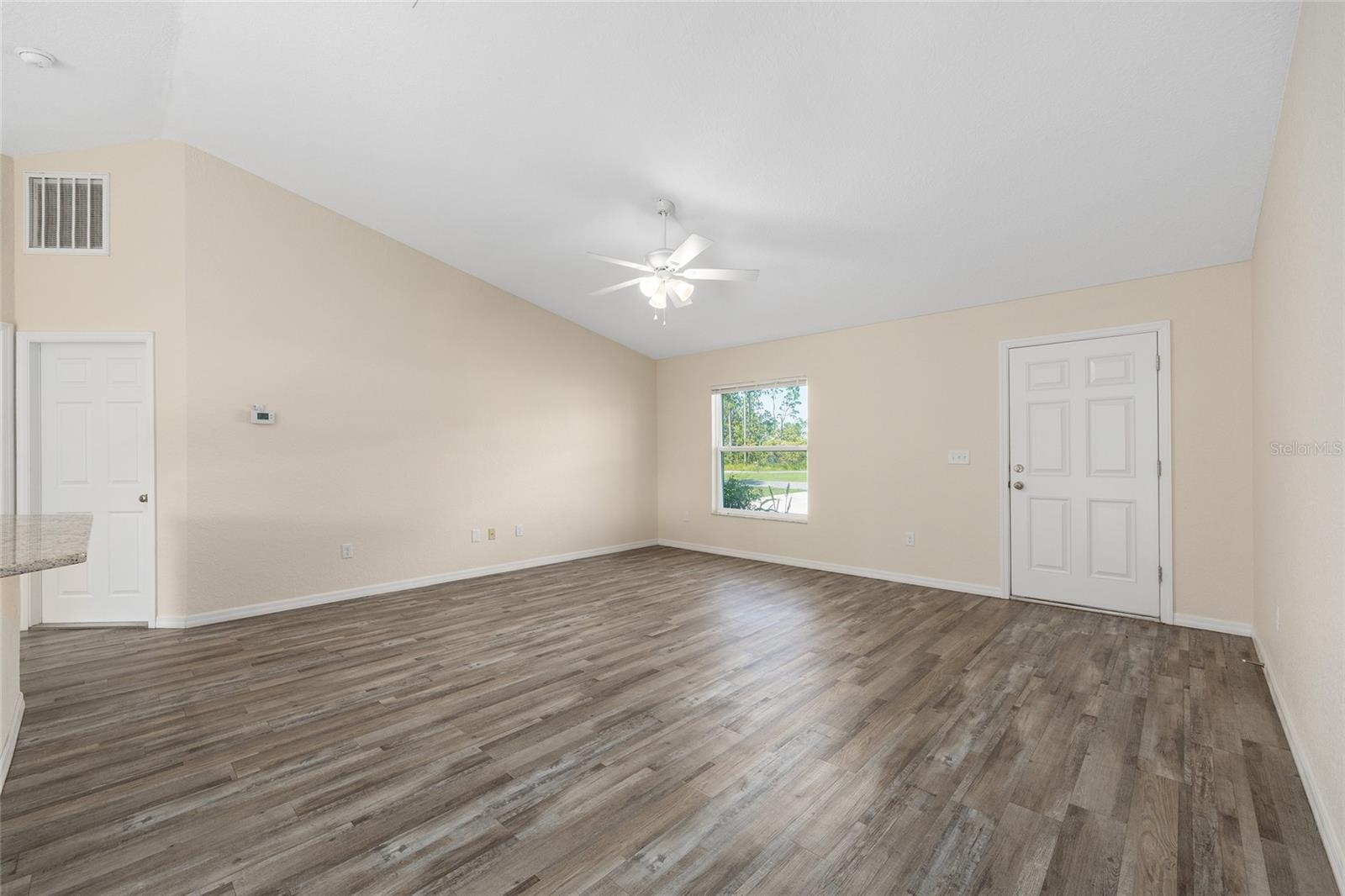 SILVER SPGS SHORES - Residential