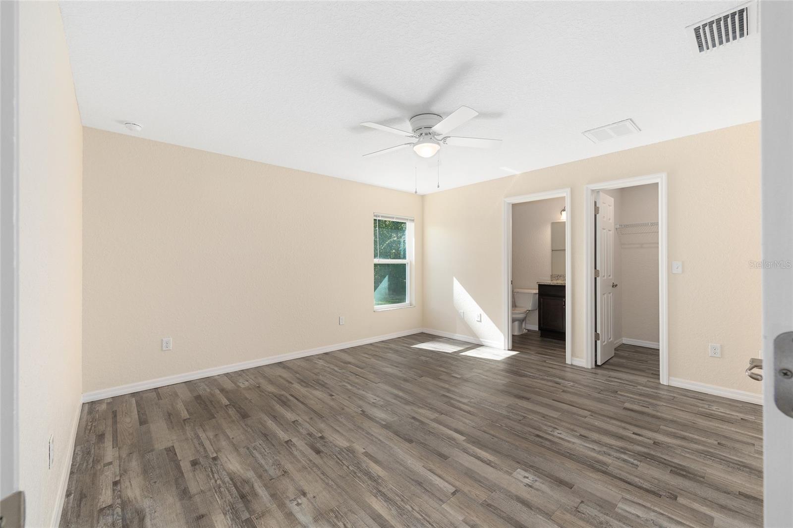 SILVER SPGS SHORES - Residential