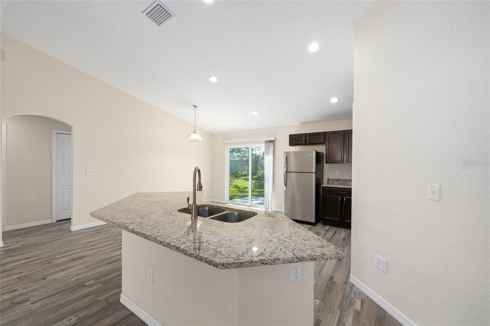 SILVER SPGS SHORES - Residential